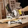 Sierra Ingleteadora Stanley SM16 10" 1650W Sierra Ingletadora - en uso