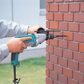 Taladro de Percusión 720W 13 mm Makita HP2050H Herramientas