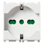 Toma Corriente Vimar Universal 2P+T 16A Blanco 14210 Enchufes electricos - en uso